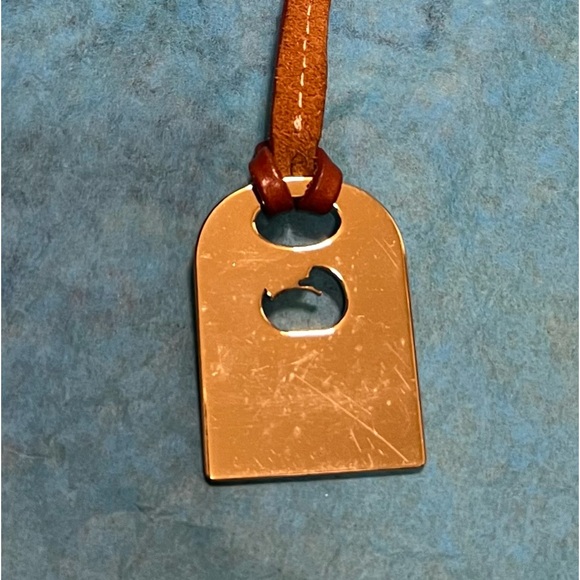 LOT of DOONEY & BOURKE KEY FOBS, RING, VALET, PURSE TIE-ON BRASS, 2 are NEW! - Picture 3 of 7